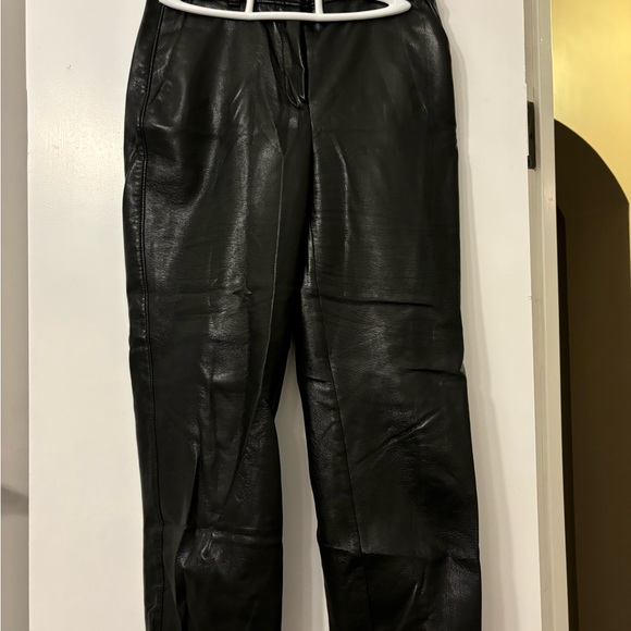 Size 0 Babaton command cropped pant - Picture 1 of 3